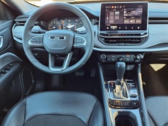 Used 2024  Jeep Compass Latitude 4x4 at Maxx Loans near St&period; Adrian&comma; MI