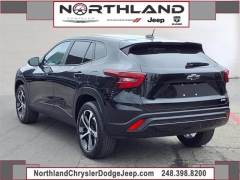 Used 2024 Chevrolet Trax FWD 4dr 1RS at Maxx Loans near ,