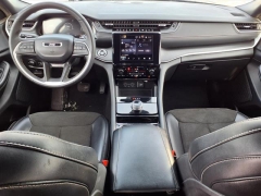 Used 2023  Jeep Grand Cherokee L Altitude 4x4 at Maxx Loans near St&period; Adrian&comma; MI