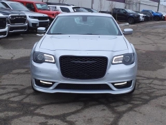 Used 2022 Chrysler 300 Touring L RWD at Maxx Loans near St. Adrian, MI