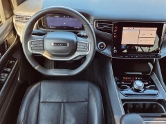 Used 2024  Jeep Wagoneer L Series III 4x4 at Maxx Loans near St&period; Adrian&comma; MI