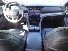 Used 2024 Jeep Grand Cherokee L Limited 4x4 at Maxx Loans near ,