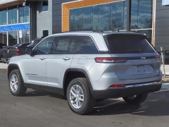 Used 2024 Jeep Grand Cherokee Laredo X 4x2 at Northland Chrysler Dodge Jeep Ram near Oak Park, MI