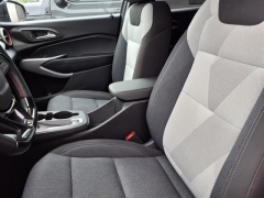 Used 2024 Chevrolet Trax FWD 4dr 1RS at Maxx Loans near ,