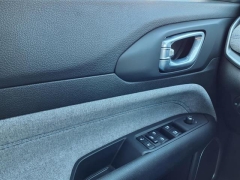 Used 2024  Jeep Compass Latitude 4x4 at Maxx Loans near St&period; Adrian&comma; MI