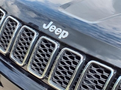 Used 2022 Jeep Grand Cherokee WK Laredo E 4x4 at Northland Chrysler Dodge Jeep Ram near Oak Park, MI