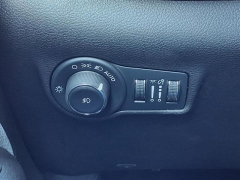 Used 2024  Jeep Compass Latitude 4x4 at Maxx Loans near St&period; Adrian&comma; MI