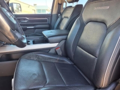 Used 2019  Ram 1500 4WD Crew Cab Laramie at Maxx Loans near St&period; Adrian&comma; MI