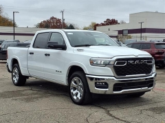 Used 2025  Ram 1500 Big Horn 4x4 Crew Cab 6'4" Box at Maxx Loans near St&period; Adrian&comma; MI