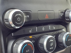 Used 2021 Ram 1500 4WD Big Horn Crew Cab 5'7" Box at Northland Chrysler Dodge Jeep Ram near Oak Park, MI