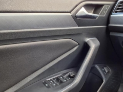 Used 2024  Volkswagen Jetta SE Auto at Maxx Loans near St&period; Adrian&comma; MI