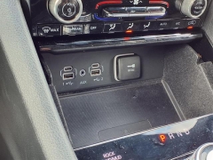 Used 2022  Jeep Grand Cherokee L Overland 4x4 at Maxx Loans near St. Adrian, MI