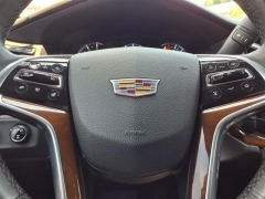 Used 2020 Cadillac Escalade 4d SUV 4WD Premium Luxury at Northland Chrysler Dodge Jeep Ram near Oak Park, MI