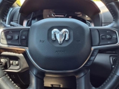 Used 2023 Ram 1500 4WD Laramie Crew Cab 5'7" Box at Northland Chrysler Dodge Jeep Ram near Oak Park, MI
