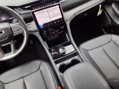 Used 2024 Jeep Grand Cherokee L Limited 4x4 at Maxx Loans near St. Adrian, MI
