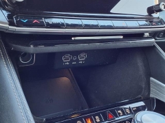 Used 2024  Jeep Wagoneer L Series III 4x4 at Maxx Loans near St&period; Adrian&comma; MI