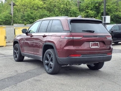 Used 2024 Jeep Grand Cherokee Limited 4x4 at Maxx Loans near St. Adrian, MI