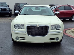 Used 2010 Chrysler 300 4dr Sdn 300C Hemi RWD at Maxx Loans near St. Adrian, MI