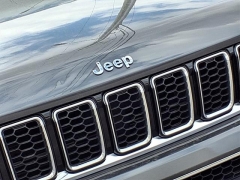 Used 2022  Jeep Grand Cherokee L Overland 4x4 at Maxx Loans near St. Adrian, MI