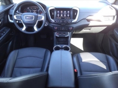 Used 2024 GMC Terrain AWD 4dr SLT at Maxx Loans near ,