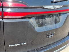 Used 2023 Chrysler Pacifica Touring L FWD at Maxx Loans near ,