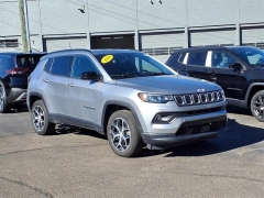  2024 Jeep Compass Latitude 4x4 at Northland Chrysler Dodge Jeep Ram near Oak Park, MI