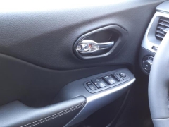 Used 2022 Jeep Cherokee X 4x4 at Maxx Loans near ,