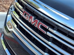 Used 2023 GMC Acadia AWD 4dr SLT at Maxx Loans near ,