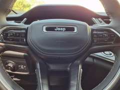 Used 2023 Jeep Grand Cherokee Overland 4x4 at Maxx Loans near ,