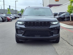 Used 2023 Jeep Grand Cherokee Altitude X 4x4 at Maxx Loans near ,
