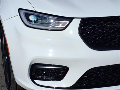 Used 2022  Chrysler Pacifica Limited AWD at Maxx Loans near St. Adrian, MI