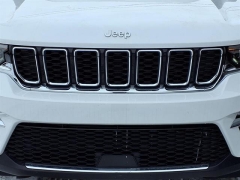 Used 2025  Jeep Grand Cherokee Limited 4x4 at Maxx Loans near St&period; Adrian&comma; MI
