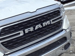 Used 2022  Ram 1500 Big Horn 4x4 Crew Cab 5'7" Box at Maxx Loans near St&period; Adrian&comma; MI