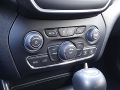 Used 2022 Jeep Cherokee X 4x4 at Maxx Loans near ,