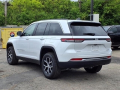 Used 2024 Jeep Grand Cherokee Limited 4x4 at Maxx Loans near St. Adrian, MI