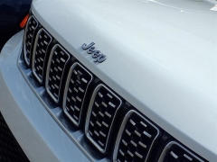 Used 2022 Jeep Grand Cherokee Summit Reserve 4x4 at Maxx Loans near St. Adrian, MI