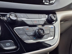 Used 2024  Chrysler Voyager LX FWD at Maxx Loans near St&period; Adrian&comma; MI