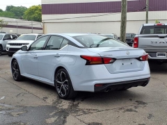 Used 2023 Nissan Altima 2.5 SR Sedan at Maxx Loans near ,