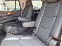 Used 2020 Cadillac Escalade 4d SUV 4WD Premium Luxury at Northland Chrysler Dodge Jeep Ram near Oak Park, MI