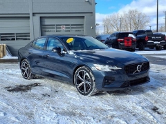Used 2024  Volvo S60 B5 FWD Plus Dark Theme at Maxx Loans near St&period; Adrian&comma; MI
