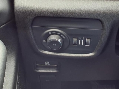 Used 2022 Jeep Grand Cherokee Limited 4x4 at Maxx Loans near ,