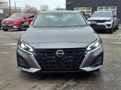 Used 2024  Nissan Altima 2&period;5 SV Sedan at Maxx Loans near St&period; Adrian&comma; MI