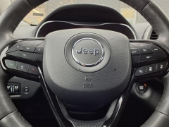 Used 2023  Jeep Cherokee Altitude Lux 4x4 at Maxx Loans near St&period; Adrian&comma; MI