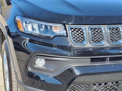 Used 2024  Jeep Compass Latitude 4x4 at Maxx Loans near St&period; Adrian&comma; MI