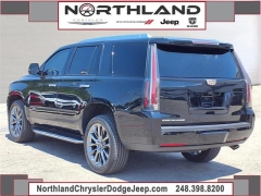 Used 2020 Cadillac Escalade 4d SUV 4WD Premium Luxury at Northland Chrysler Dodge Jeep Ram near Oak Park, MI