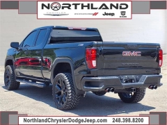 Used 2021 GMC Sierra 1500 4WD Double Cab 147" Elevation w/3SB at Northland Chrysler Dodge Jeep Ram near Oak Park, MI
