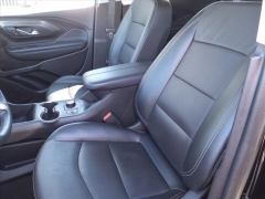 Used 2024 GMC Terrain AWD 4dr SLT at Maxx Loans near ,