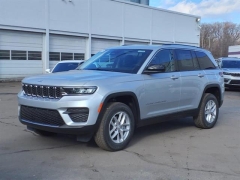 Used 2024 Jeep Grand Cherokee Laredo X 4x2 at Northland Chrysler Dodge Jeep Ram near Oak Park, MI