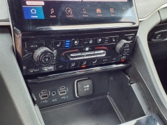 Used 2024 Jeep Grand Cherokee L Limited 4x4 at Maxx Loans near ,