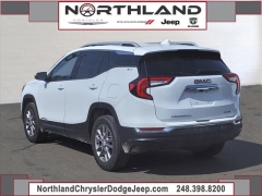 Used 2024 GMC Terrain AWD 4dr SLT at Maxx Loans near St. Adrian, MI